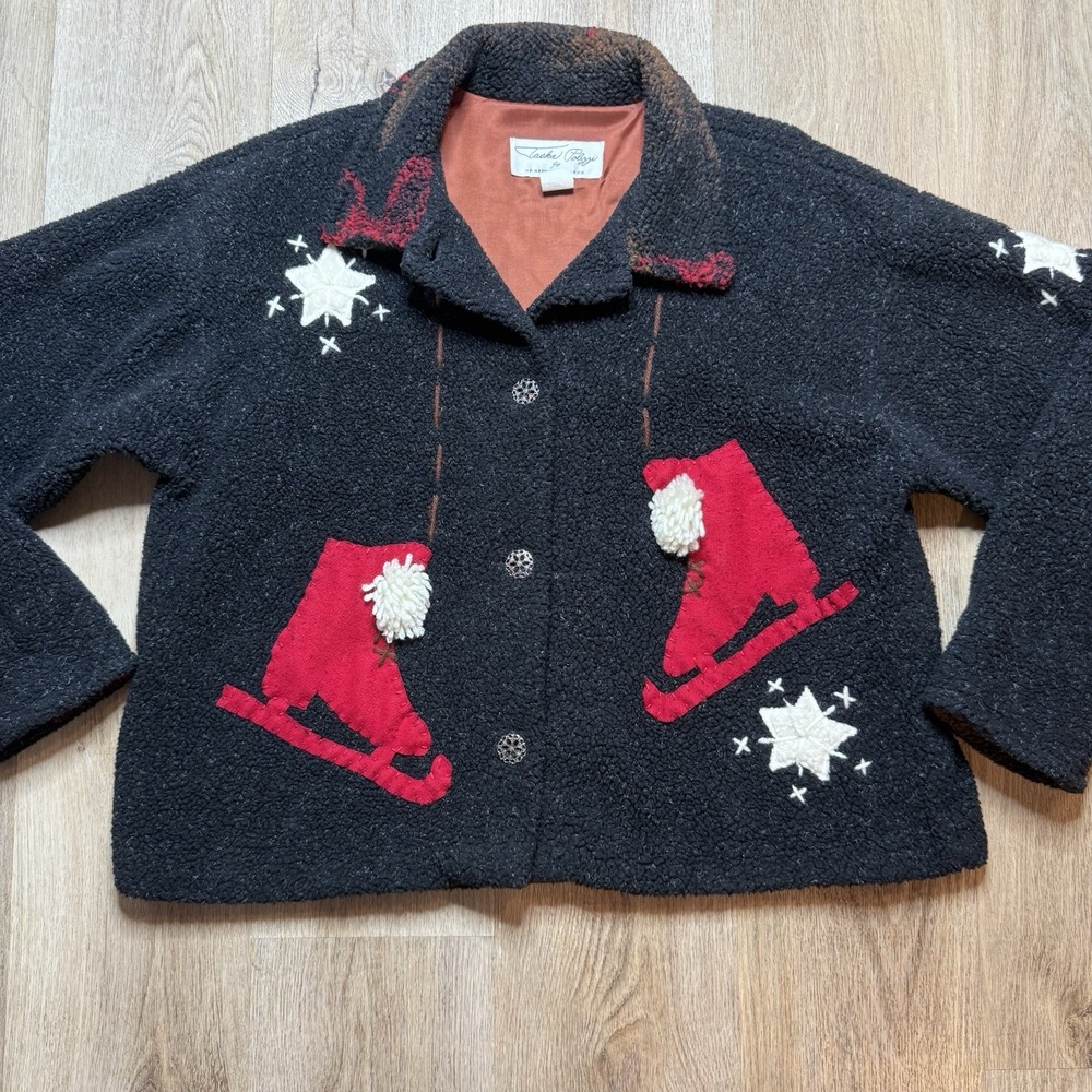 Tasha Polizzi Winter Ice Skates Christmas‎ Snow embroidered Fleece Jacket M